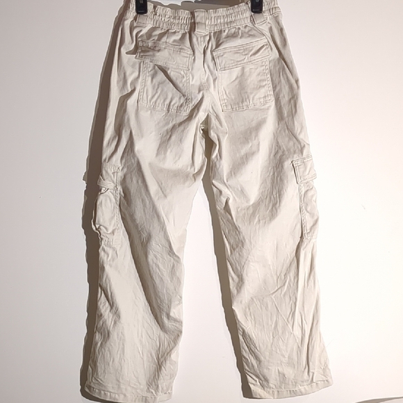 Hollister Cream Cargo Pants Relaxed Fit - Picture 4 of 5